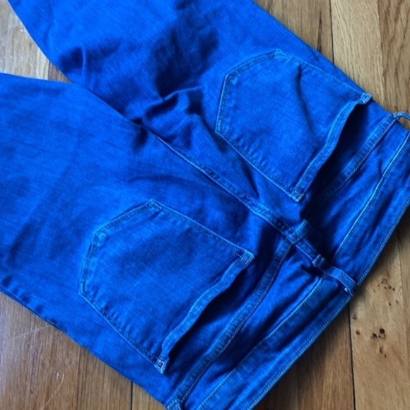 Old Navy Rockstar Super Skinny stretchy jeans size 12 mid rise tall EUC. - Picture 6 of 6